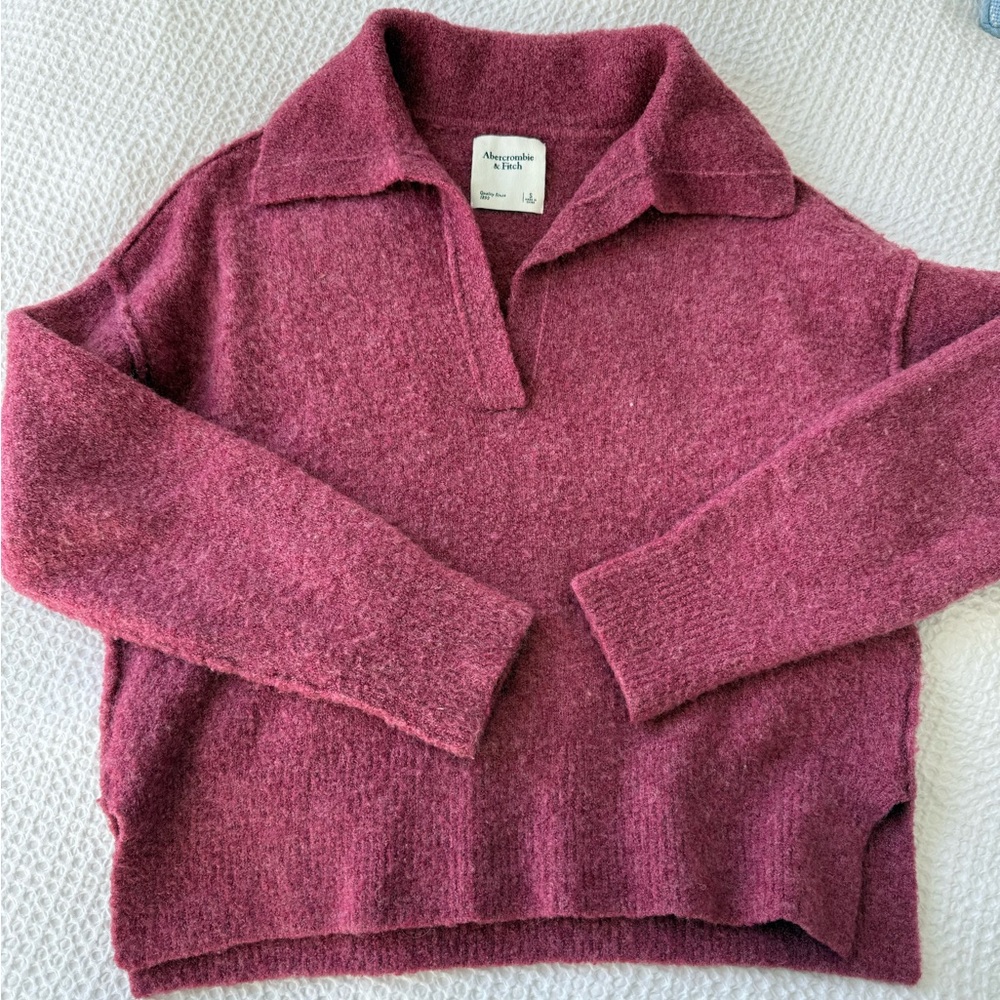 Abercrombie pink sweater